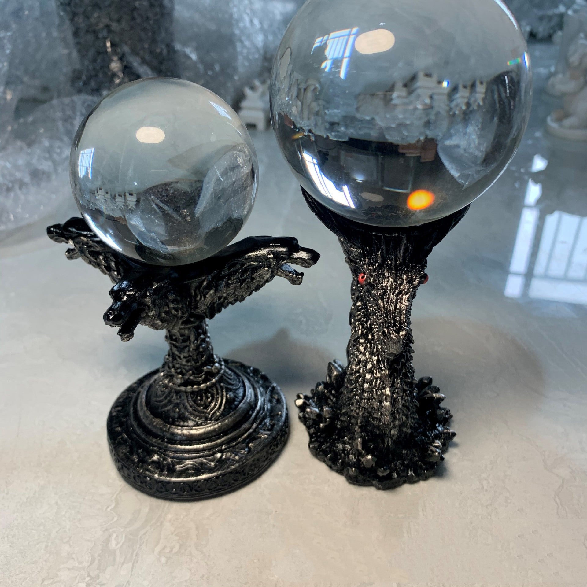 Crystal Ball Stands  Sturdy Base Wolf Or Dragon Head  Craft Resin  Gothic Medieval - Tartarian Treasures & Trinkets