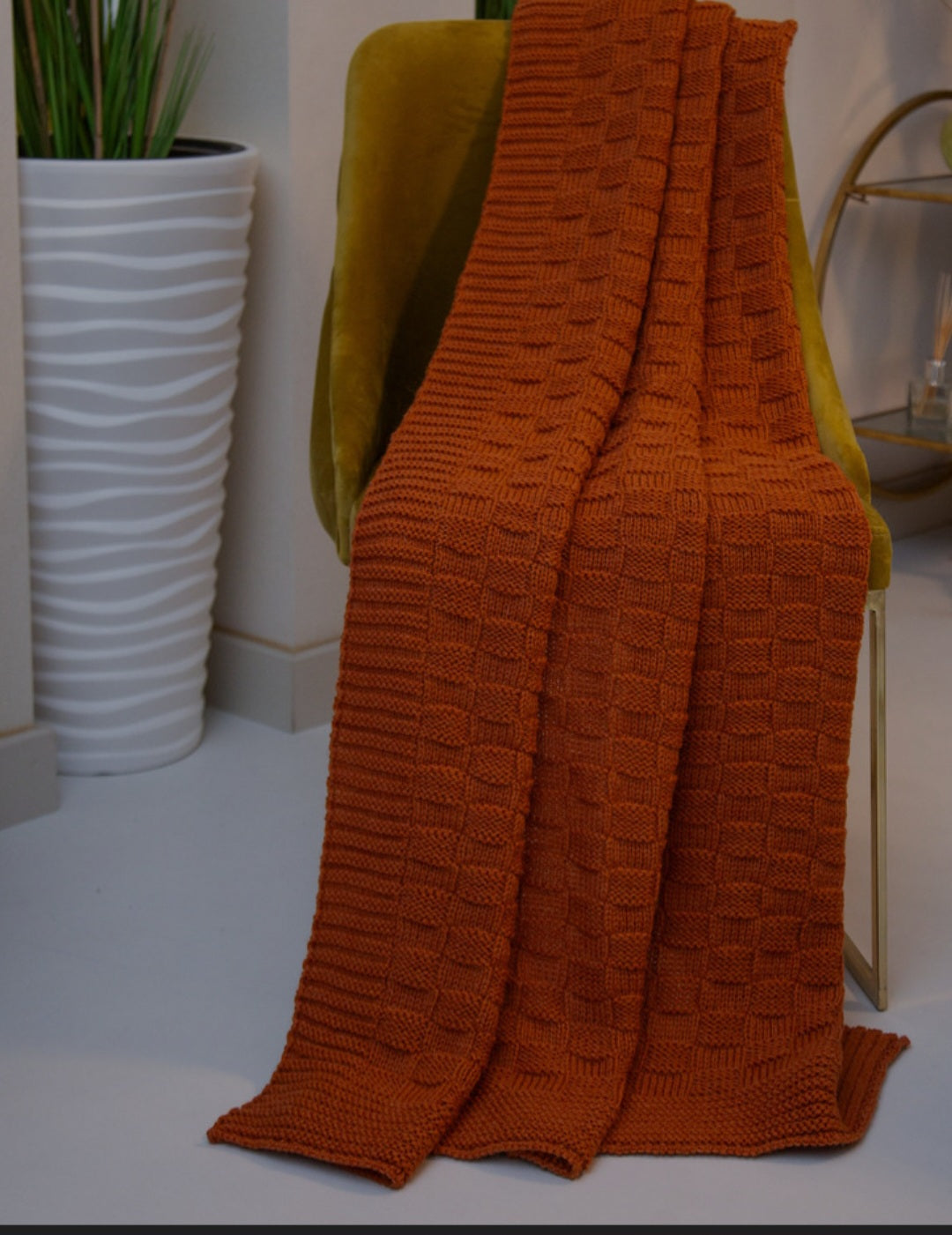 67"x45" Large 100% Virgin Wool, Blanket, Throw Made In Ireland, Authentic, colorful , Sale