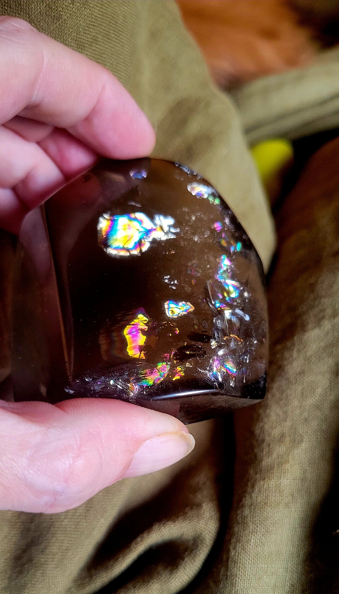 AAA Very Clear Brazilian Rainbow Smoky Quartz 183g Natural Earth Mined Untreated, Unheated, Natural Stone - Tartarian Treasures & Trinkets