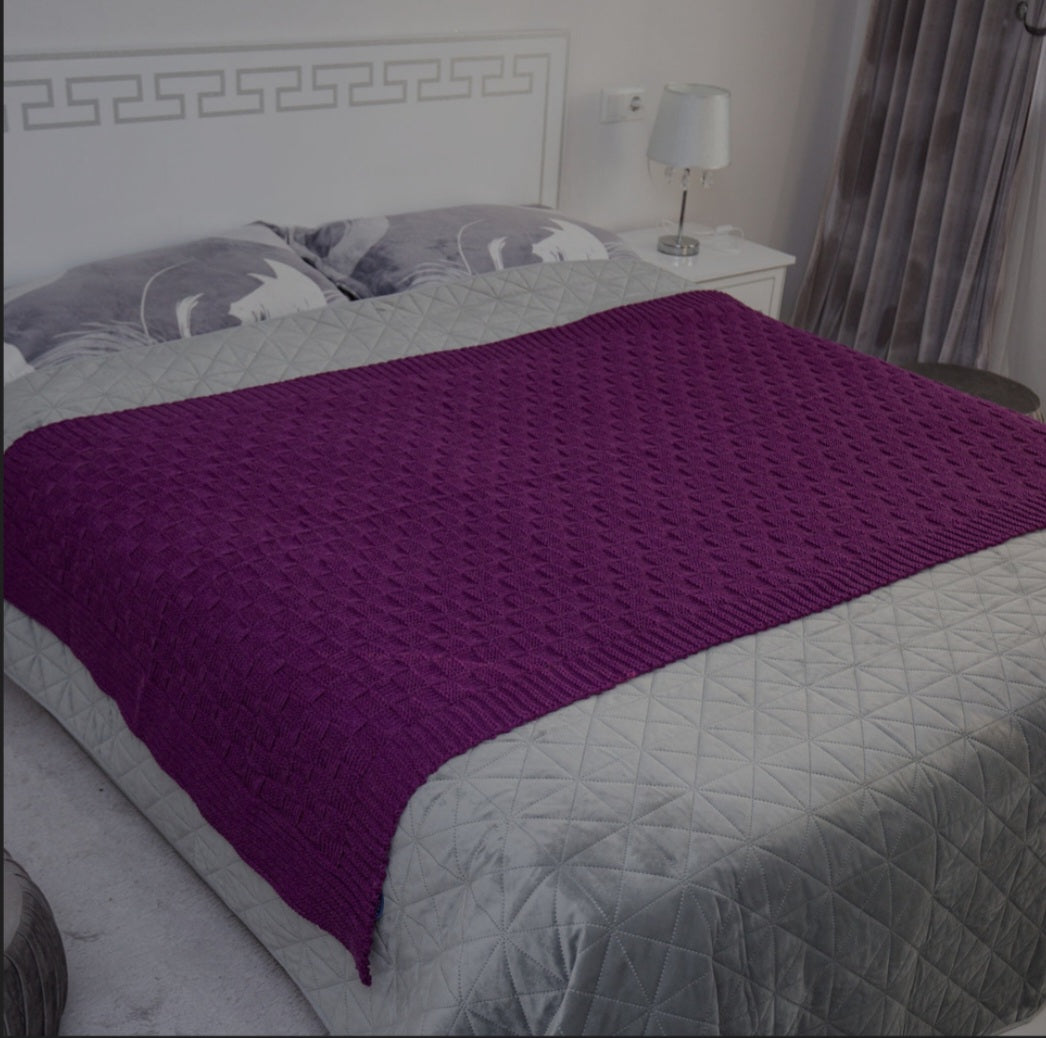 67"x45" Large 100% Virgin Wool, Blanket, Throw Made In Ireland, Authentic, colorful , Sale